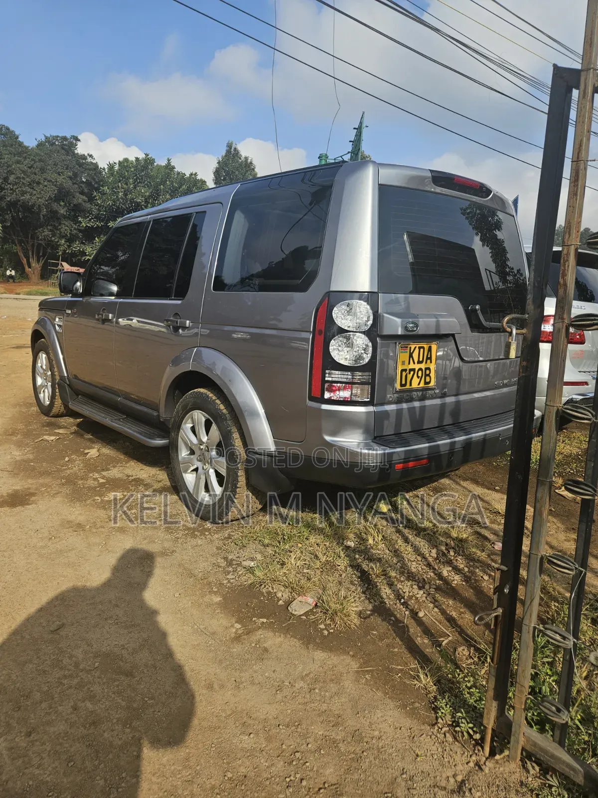Land Rover Discovery 2013 Silver