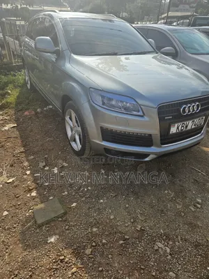 Audi Q7 2011 Gray