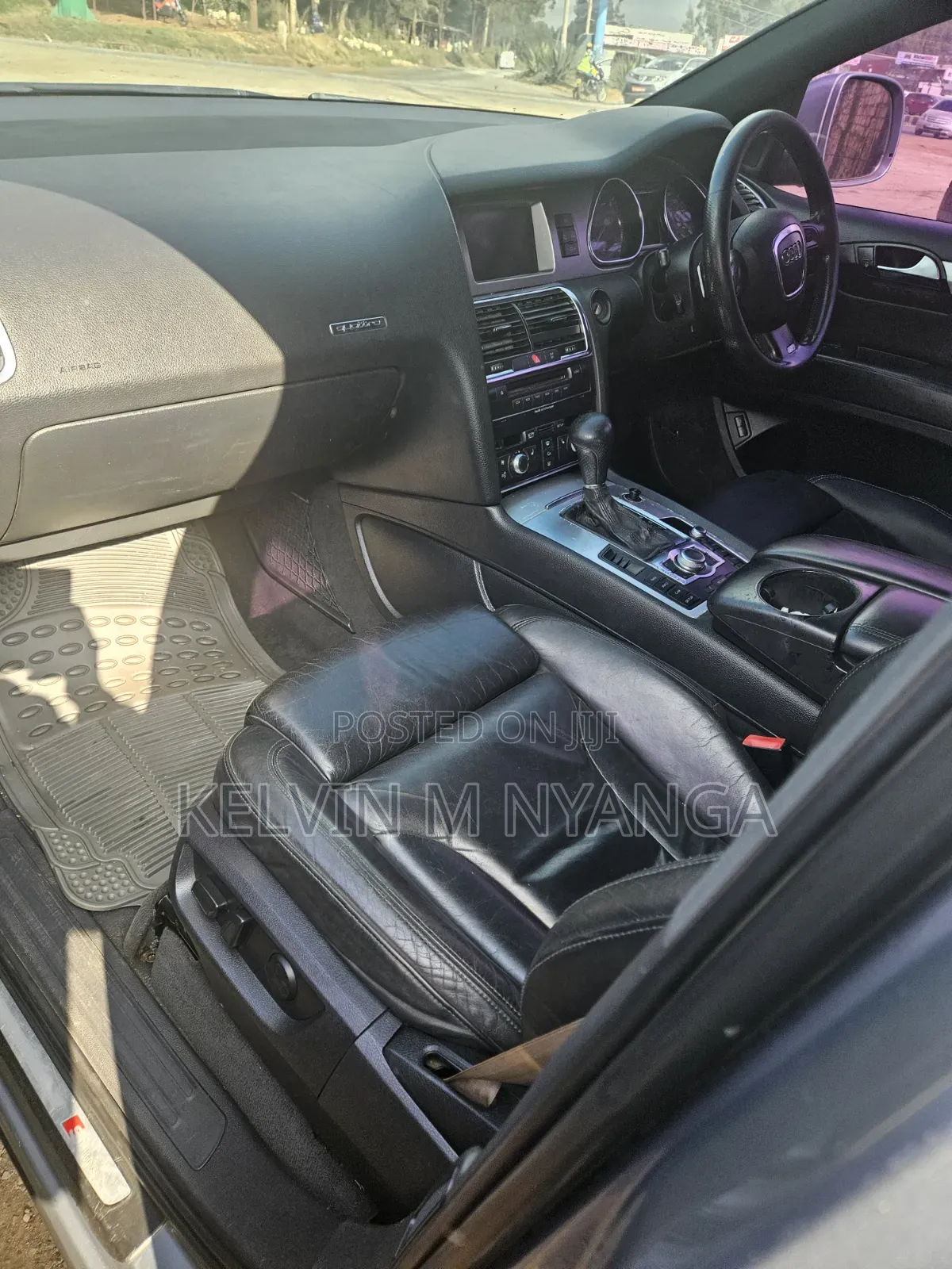 Audi Q7 2011 Gray