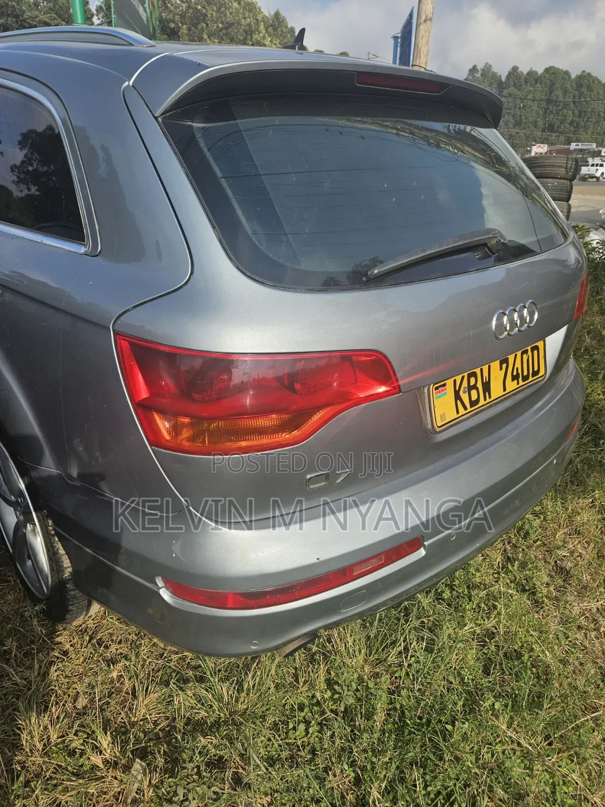 Audi Q7 2011 Gray