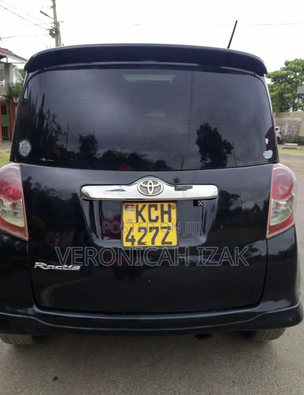 Toyota Ractis 2009 Black