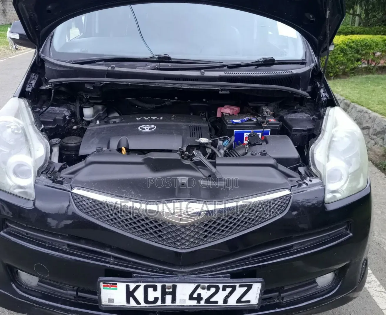Toyota Ractis 2009 Black