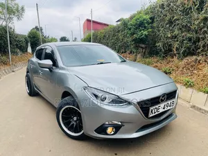 Mazda Axela SV Premium 2014 Silver