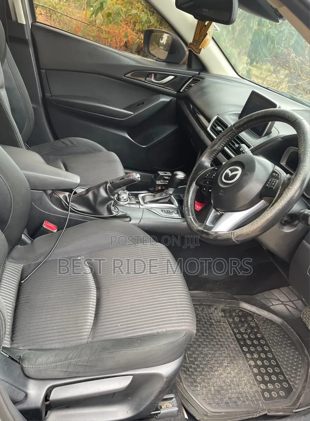 Mazda Axela SV Premium 2014 Silver
