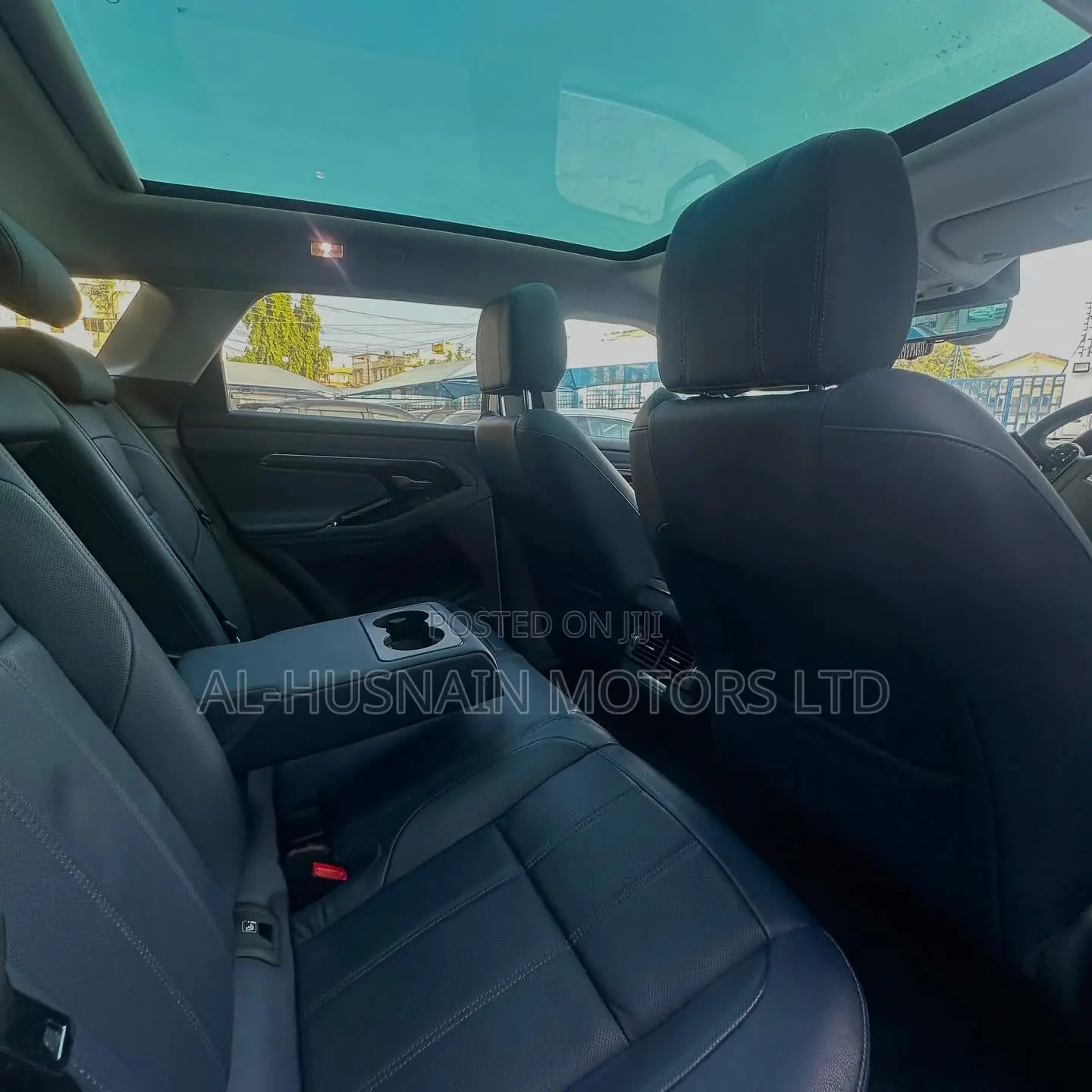 Land Rover Range Rover Evoque SE 4x4 5-Door 2019 Pearl