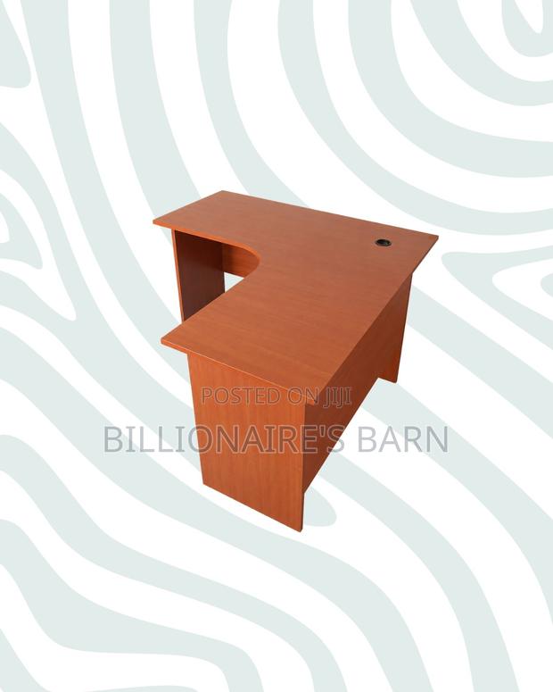 Compact 4x4ft L-Shaped Corner Desk for Smooth Computer Work Routines - thumbnail 2