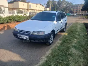 Toyota Caldina 2003 White