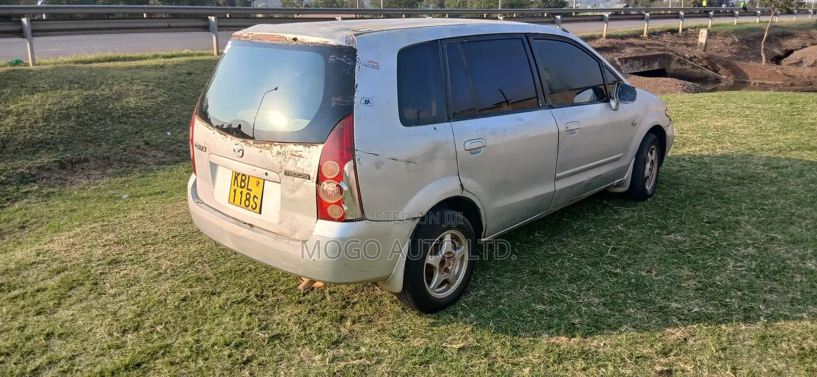 Mazda Premacy 2003 Silver