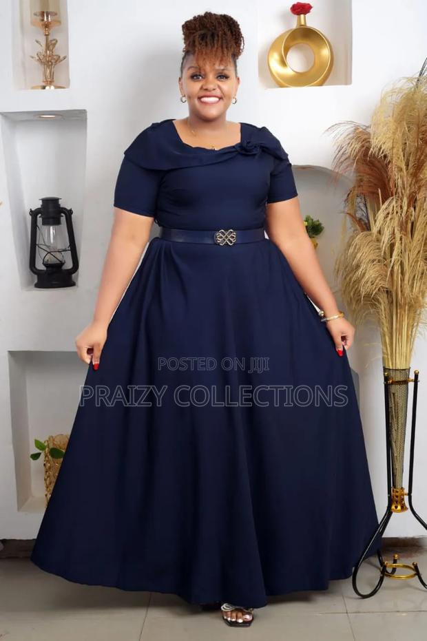 Royal Elegance Maxi Dress - thumbnail 3
