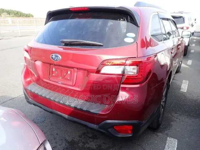 Subaru Outback 2019 Maroon