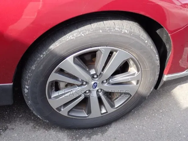 Subaru Outback 2019 Maroon