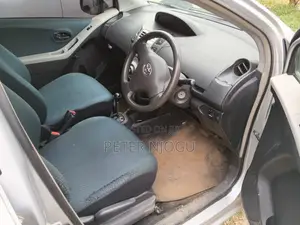Toyota Vitz 2008 Gray