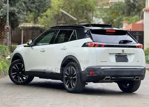 Peugeot 2008 1.2 PureTech (130 Hp) 2021 White