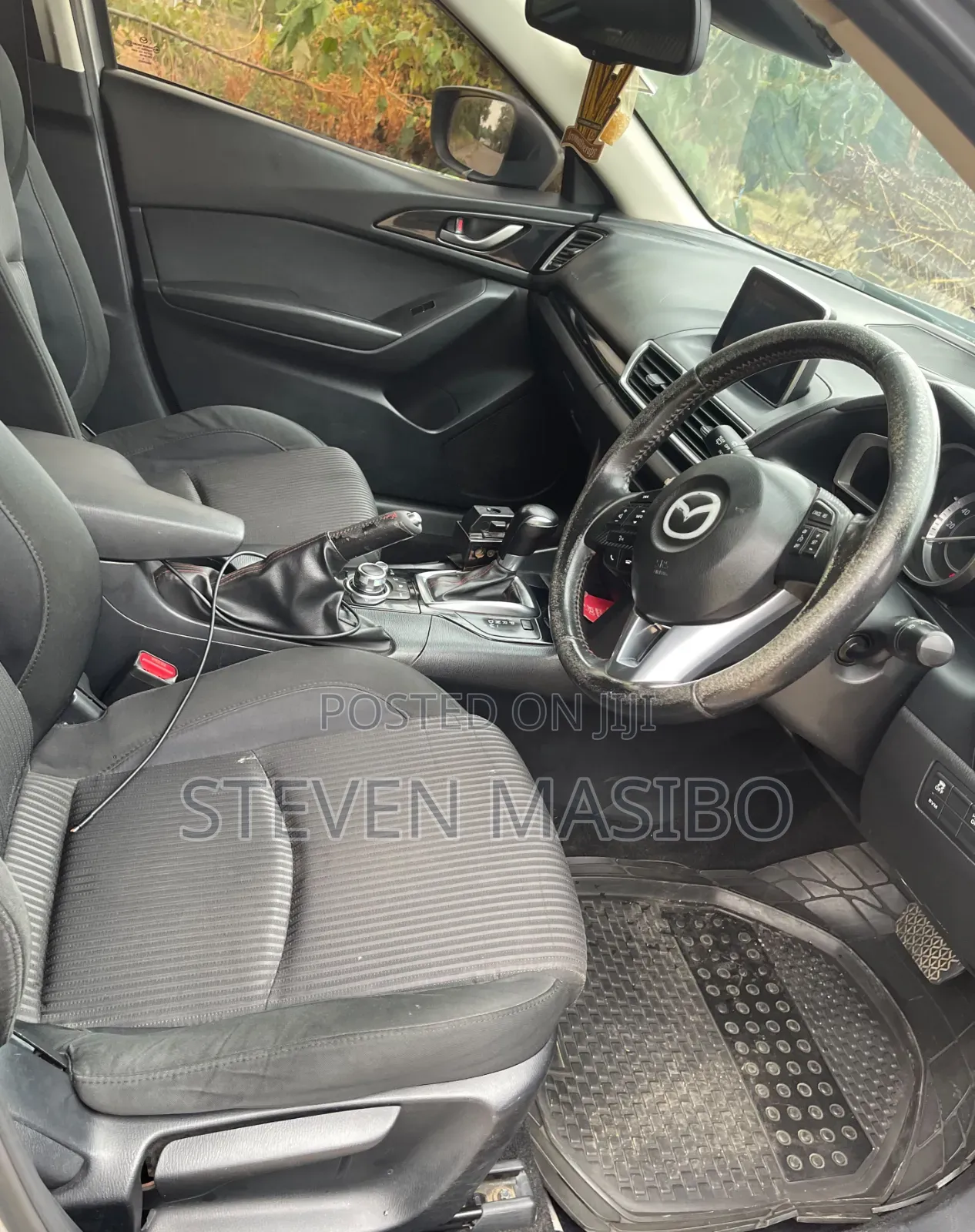Mazda Axela SV Premium 2014 Silver