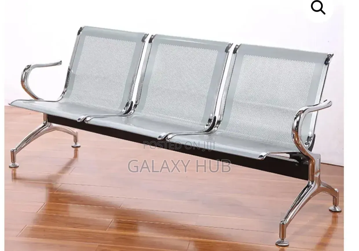 3-Link Non-Padded Waiting Bench