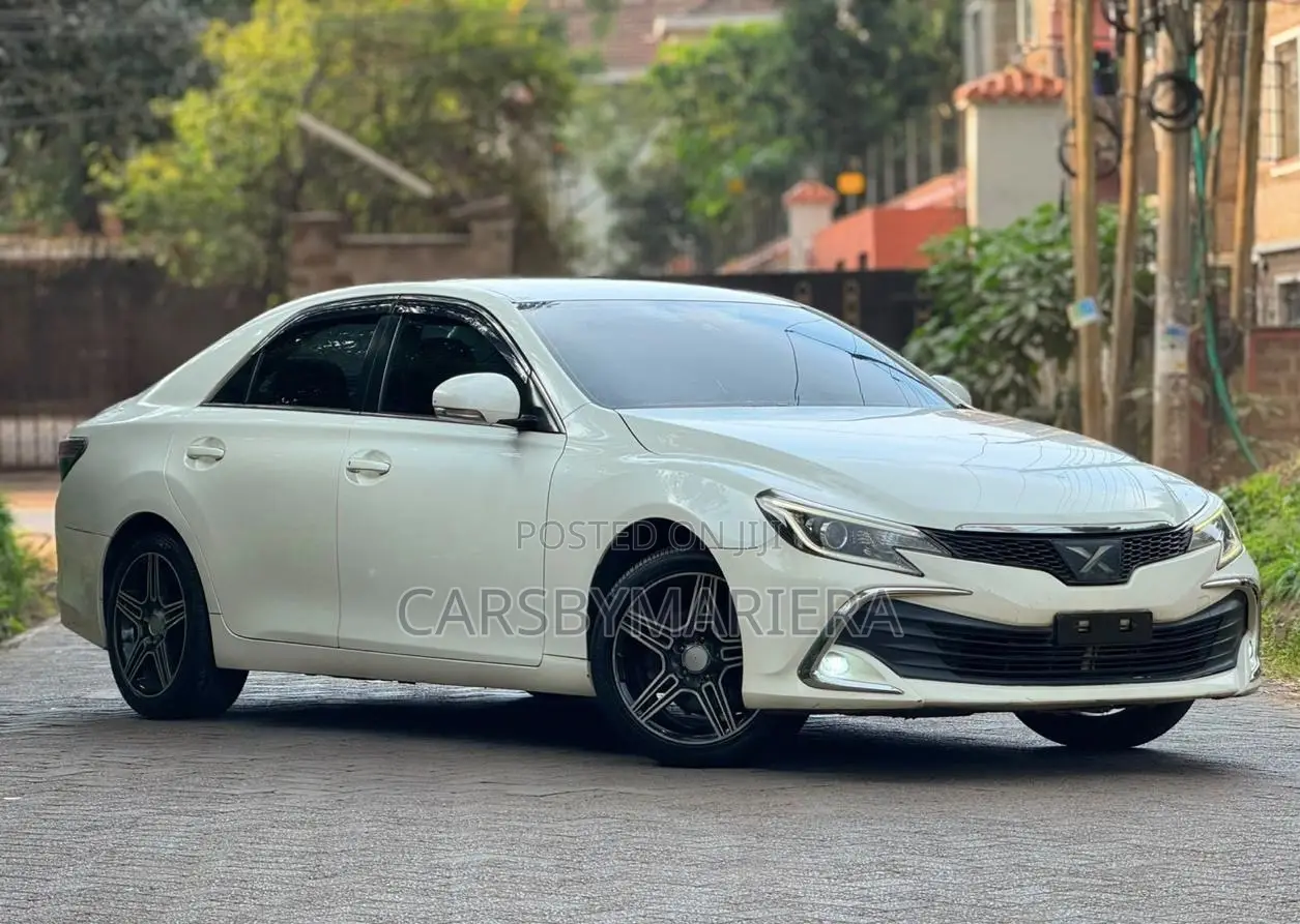 Toyota Mark X 2.5 RWD 2016 White