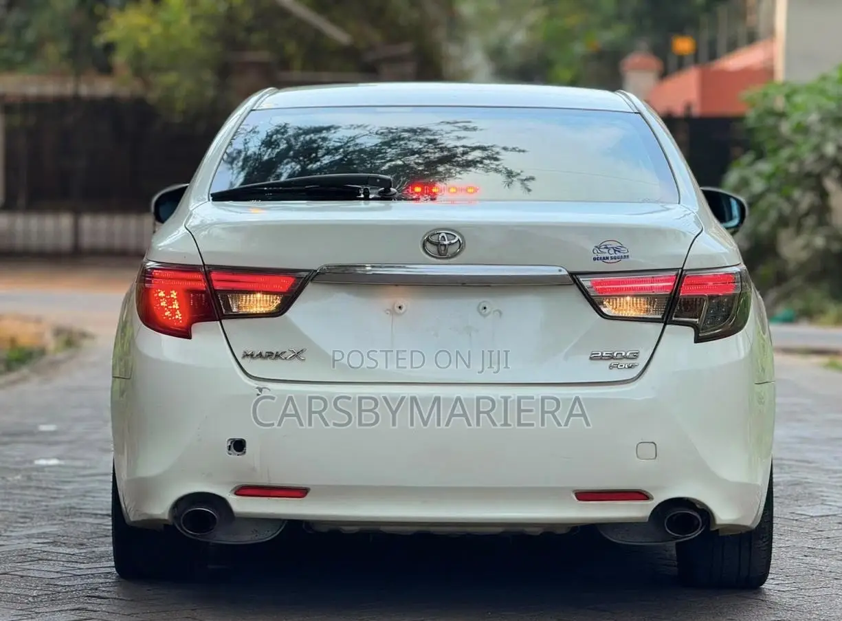 Toyota Mark X 2.5 RWD 2016 White