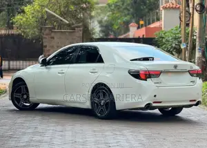Toyota Mark X 2.5 RWD 2016 White