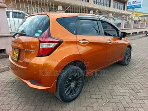 Nissan Note 2016 Orange
