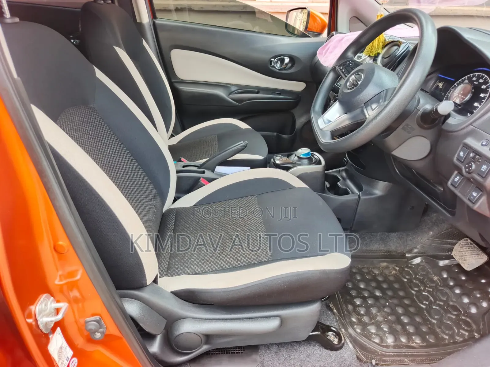 Nissan Note 2016 Orange