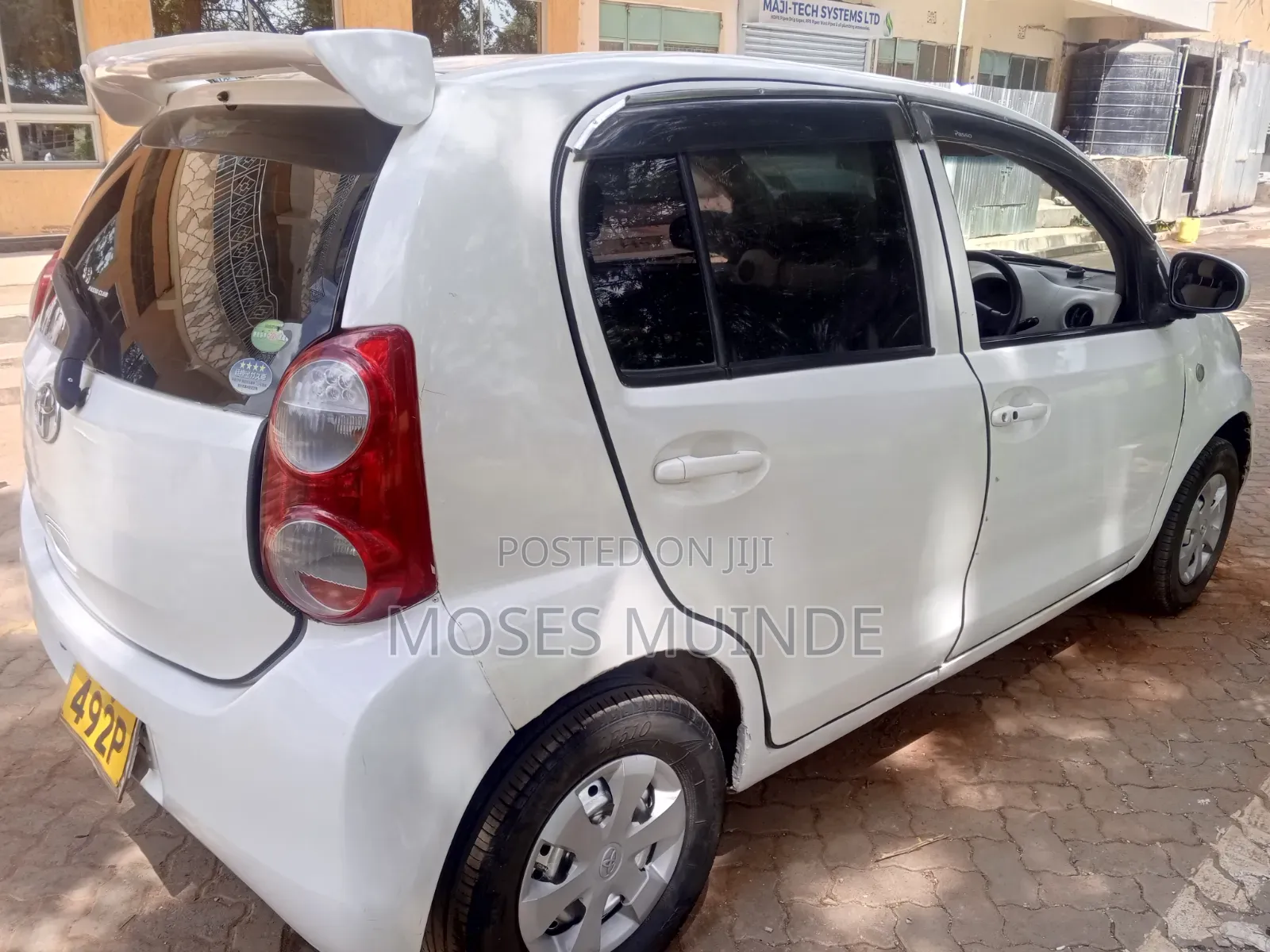 Toyota Passo 2012 White