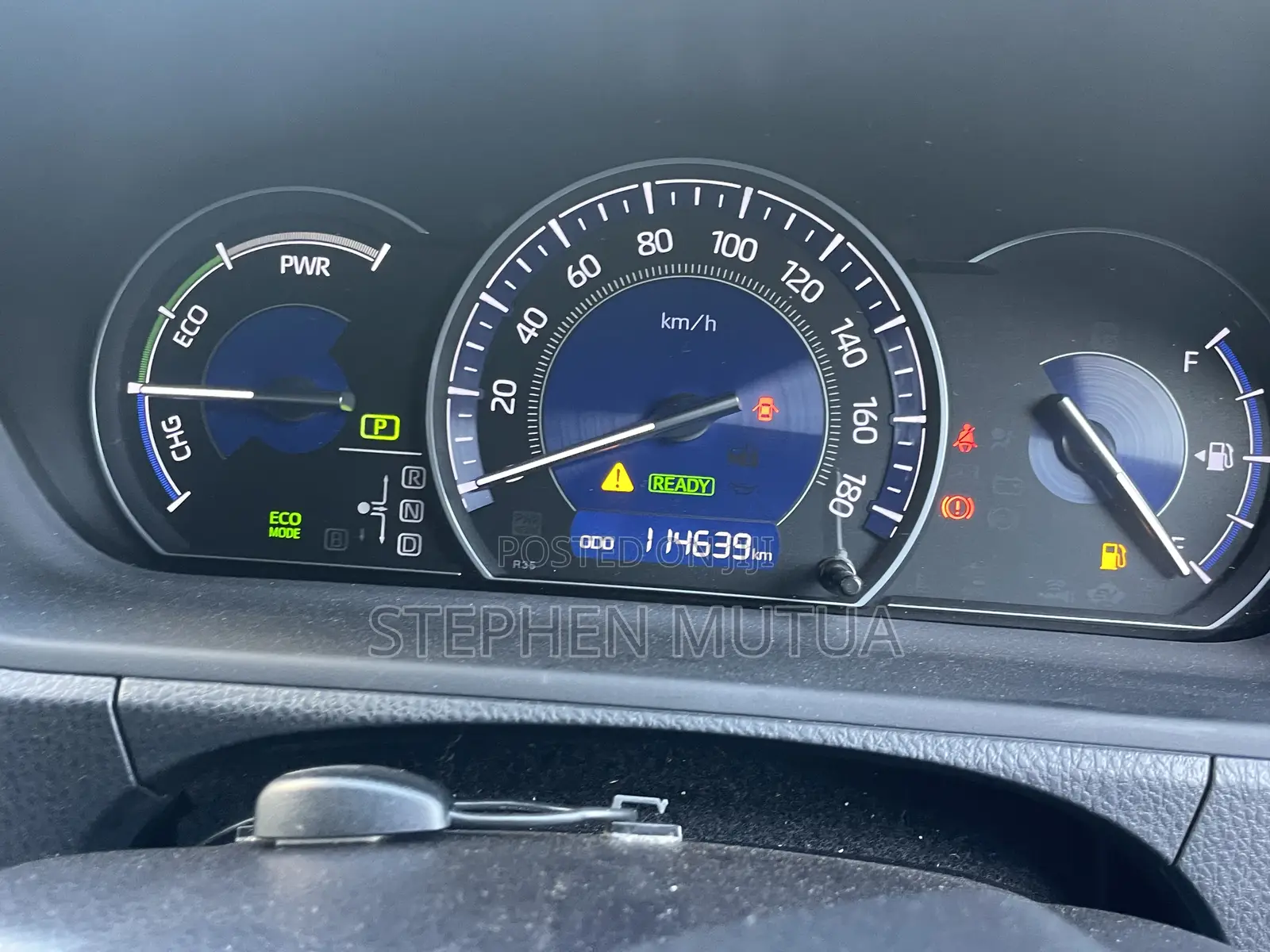Toyota Esquire 1.8 FWD Hybrid (7 seater) 2019 Gray
