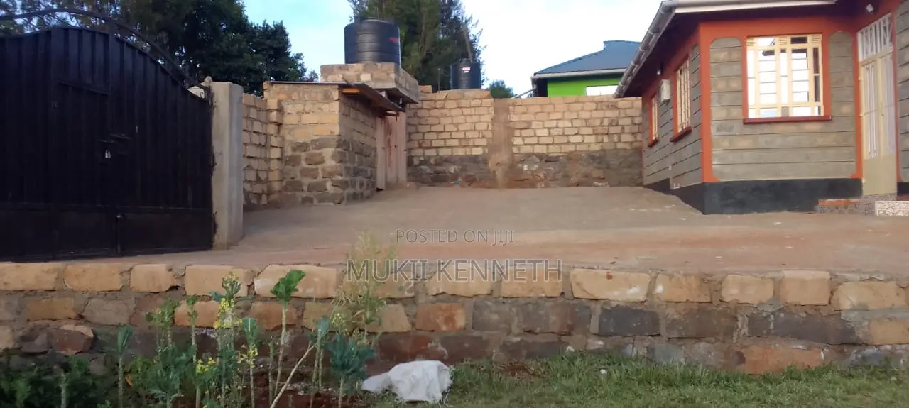 2bdrm House in Mutarakwa, Ndeiya for sale