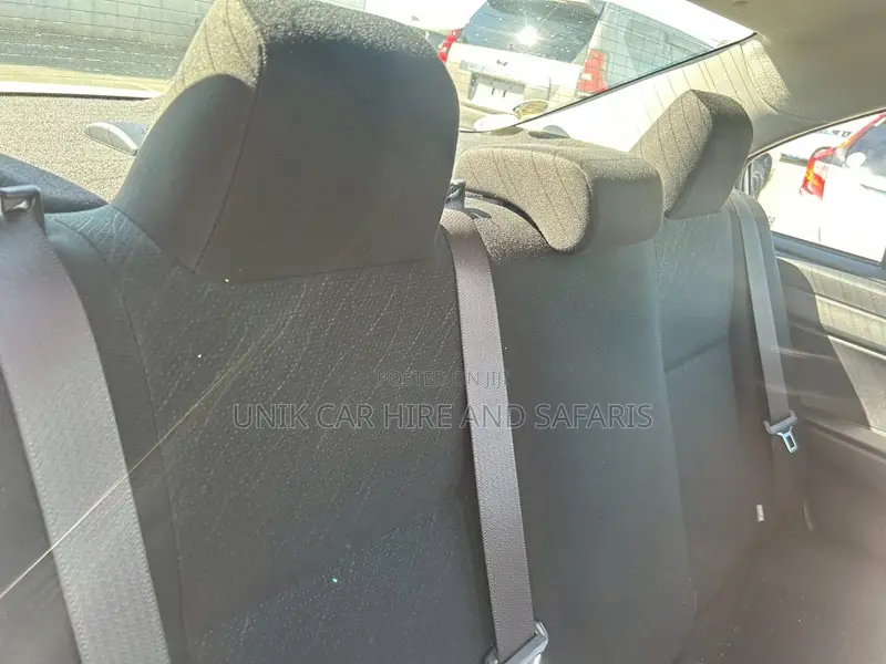 Toyota Axio 1.5 Hybrid 2WD 2020 White