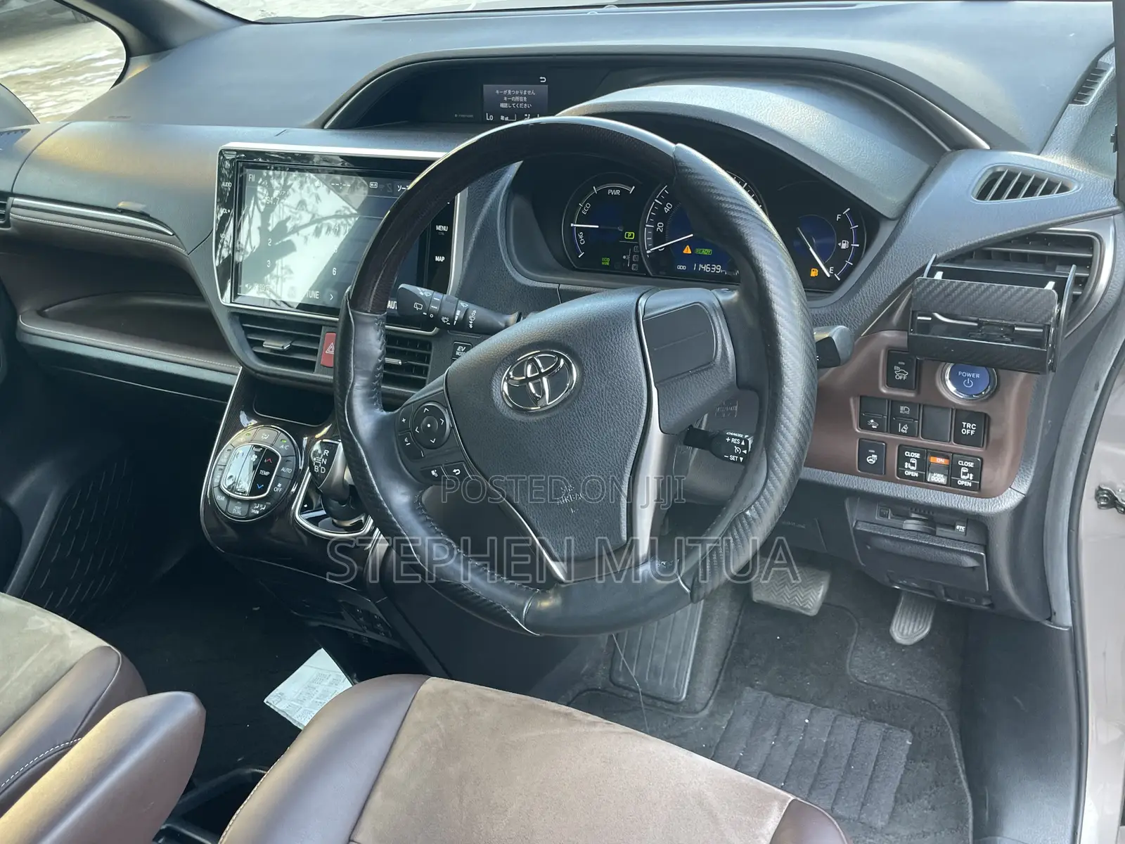 Toyota Esquire 1.8 FWD Hybrid (7 seater) 2019 Gray