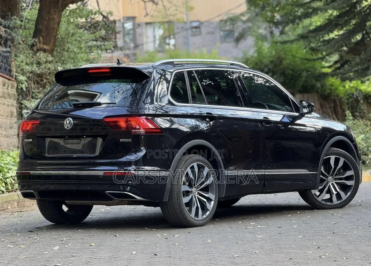 Volkswagen Tiguan 2.0T SE AWD 4MOTION 2019 Black