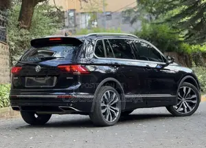 Volkswagen Tiguan 2.0T SE AWD 4MOTION 2019 Black
