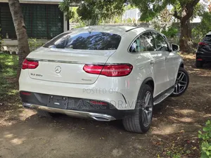 Mercedes-Benz GLE-Class 2019