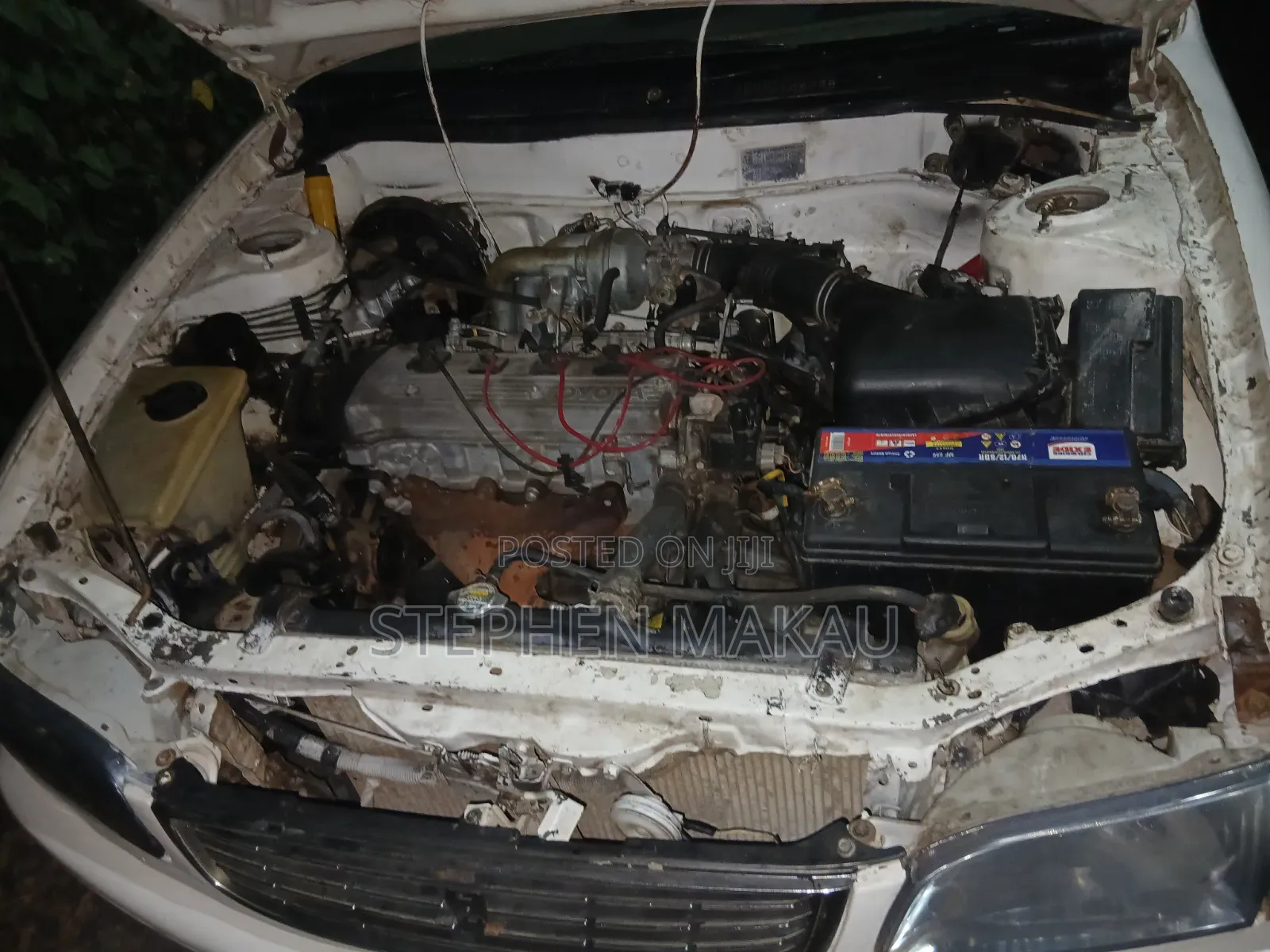Toyota Corolla 1998 White