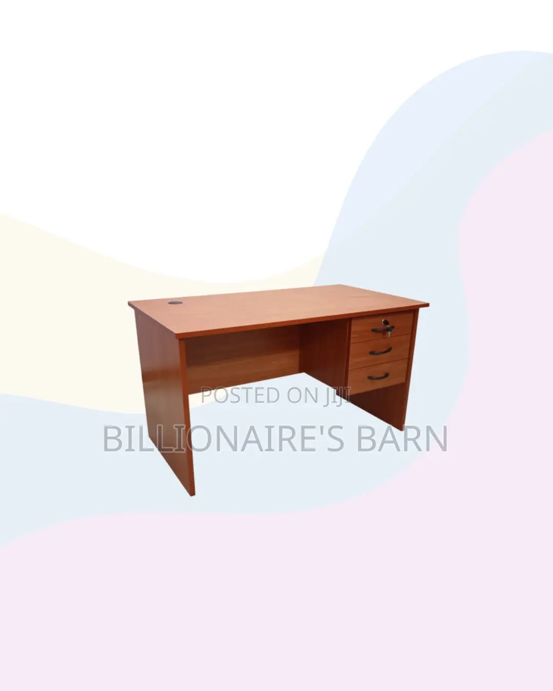 Compact 1m Wooden Desk for Dedicated Laptop Work Sessions