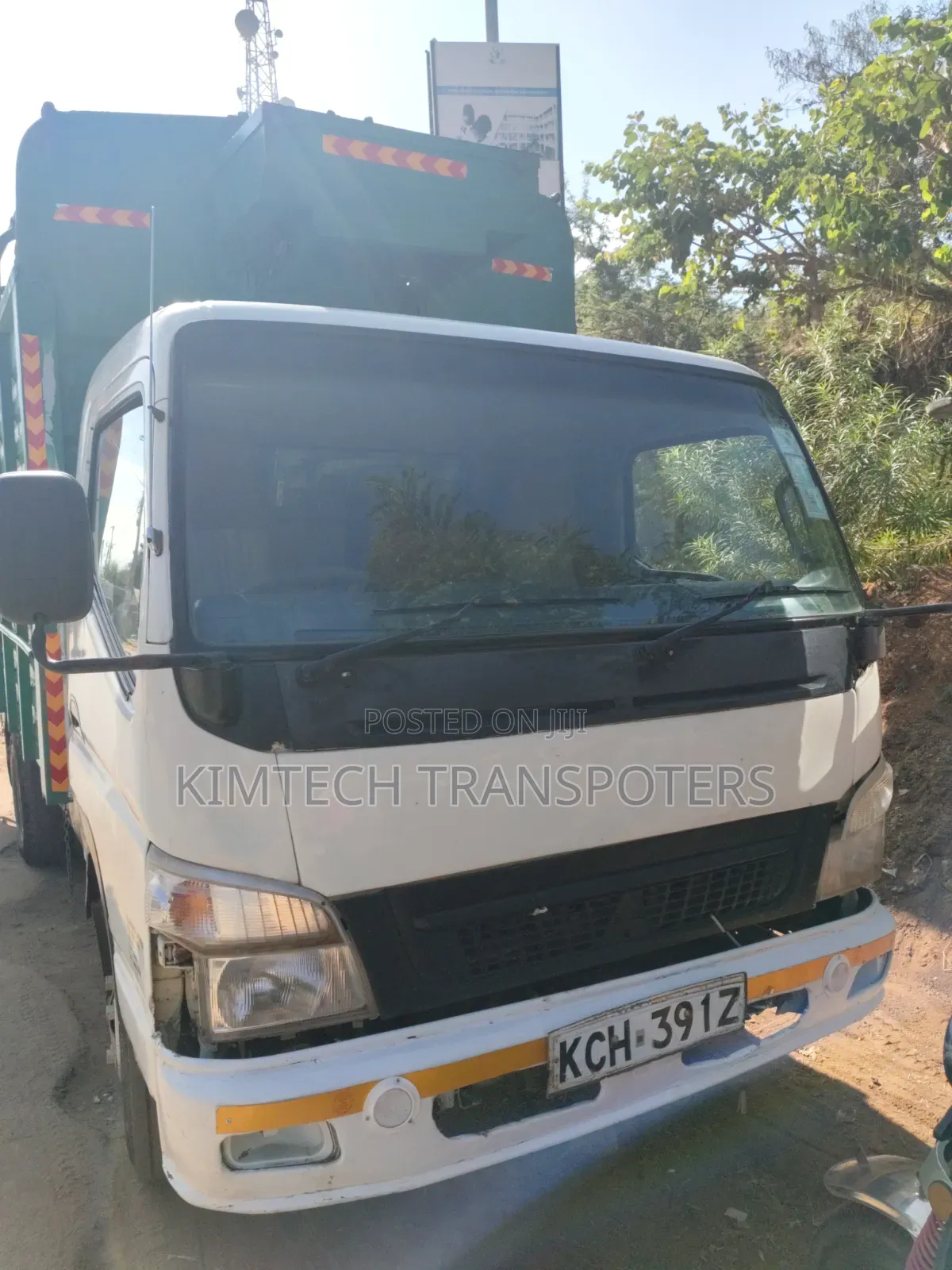 Mitsubishi Canter 2016 White