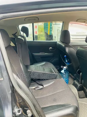 Nissan Tiida 2010 Black