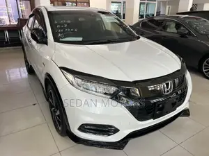 Honda Vezel 2019 White