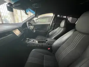 Honda Vezel 2019 White