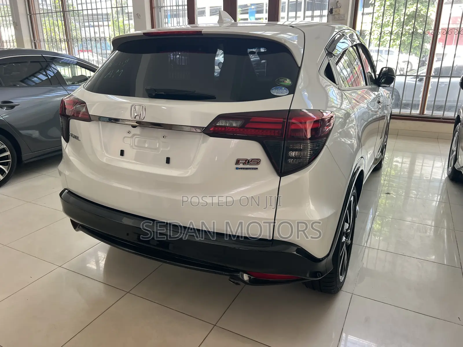 Honda Vezel 2019 White