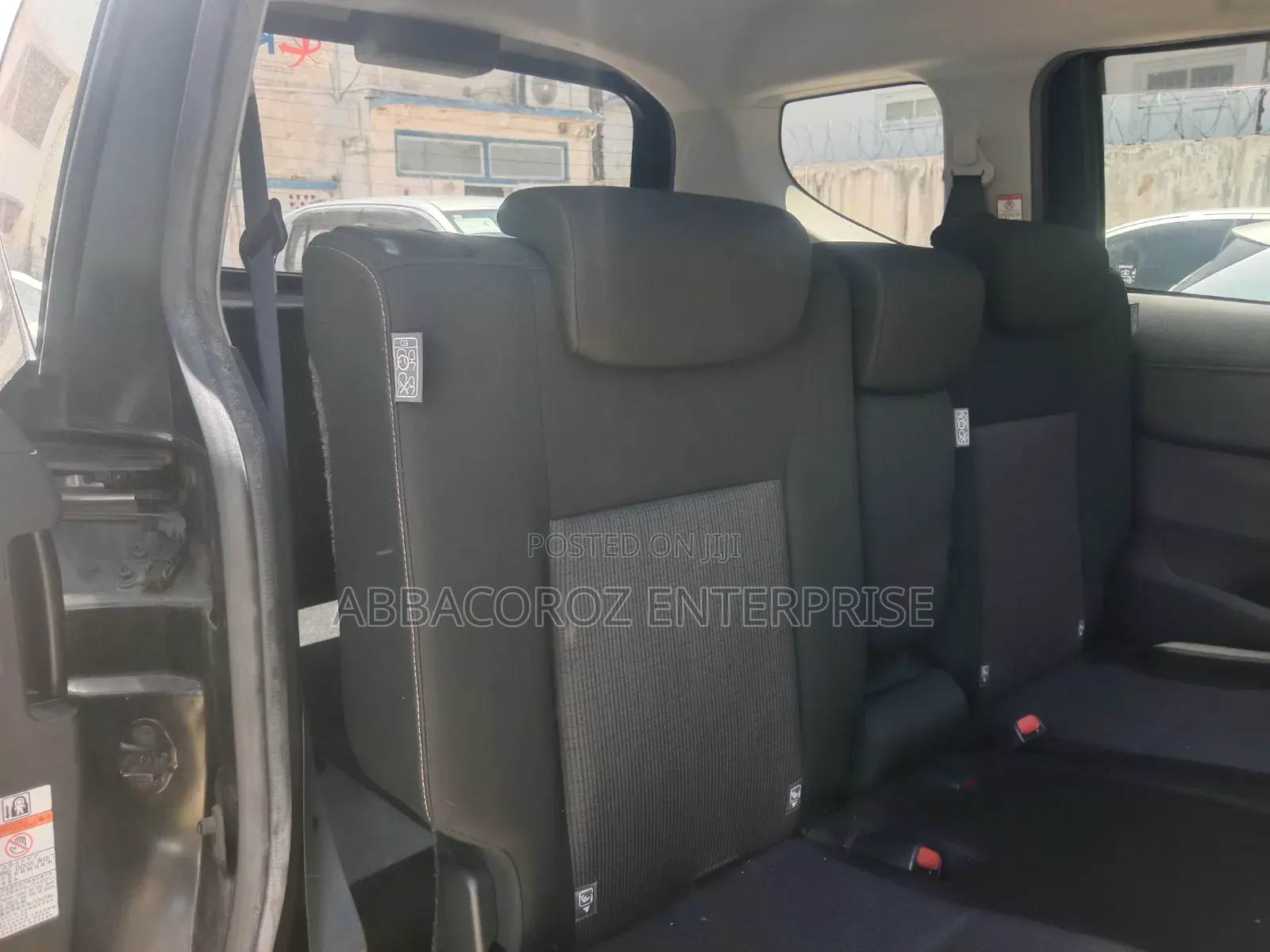 Toyota Sienta 2017 Black