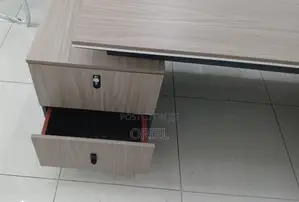 Office Desk : 2.4m L-Shaped Desk