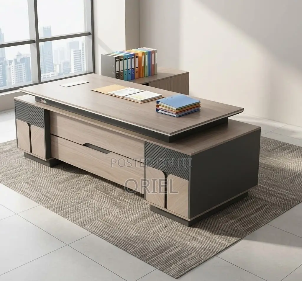 Office Desk : 2.4m L-Shaped Desk