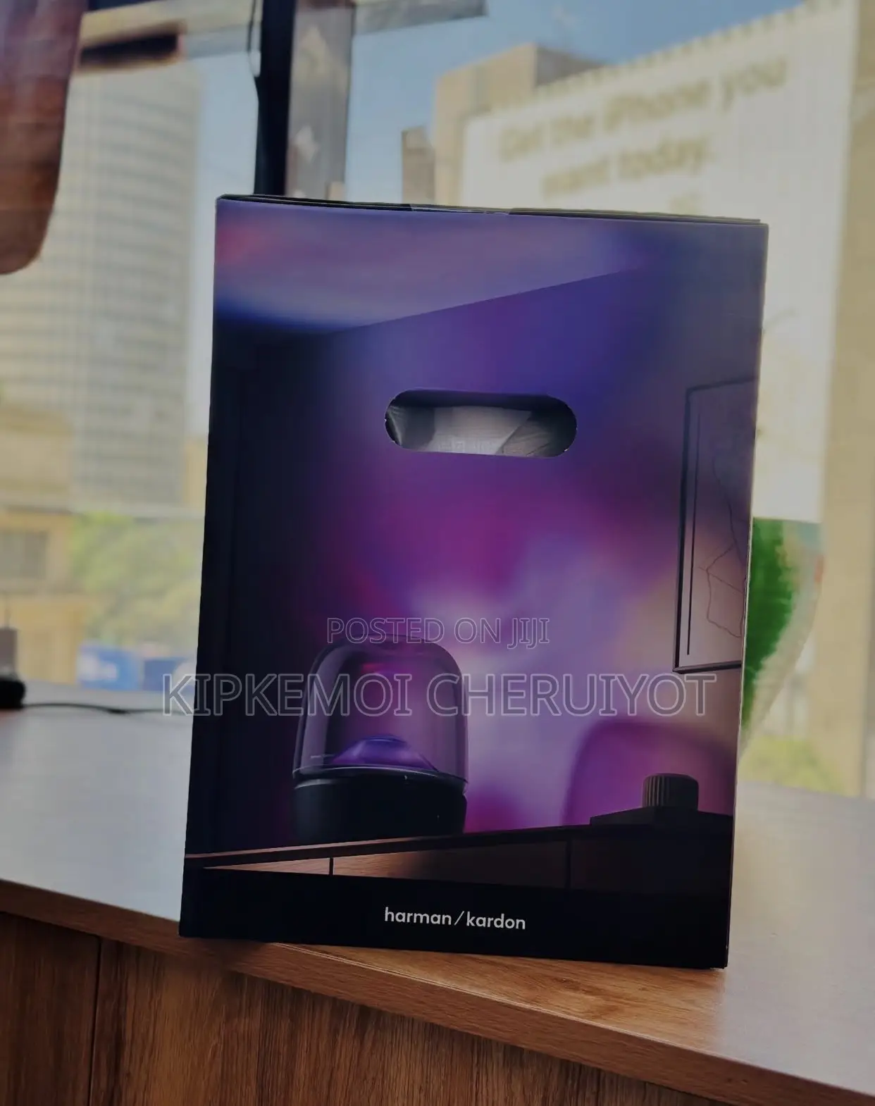 Harman Kardon Aura Studio 6