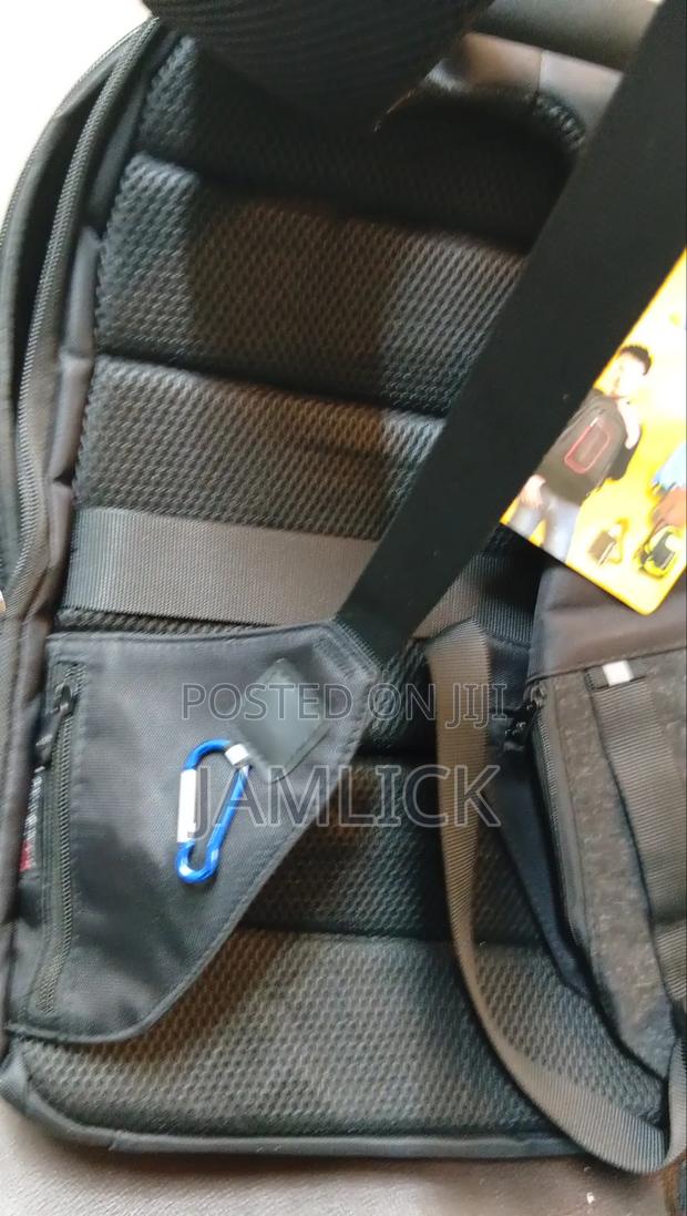 Anti-Theft Laptop Bag - thumbnail 4