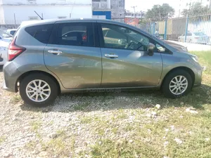 Nissan Note 2017 Gray