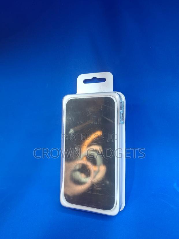 Veger J-Brauv V11w Power Bank With a 15,000mah Capacity. - thumbnail 2
