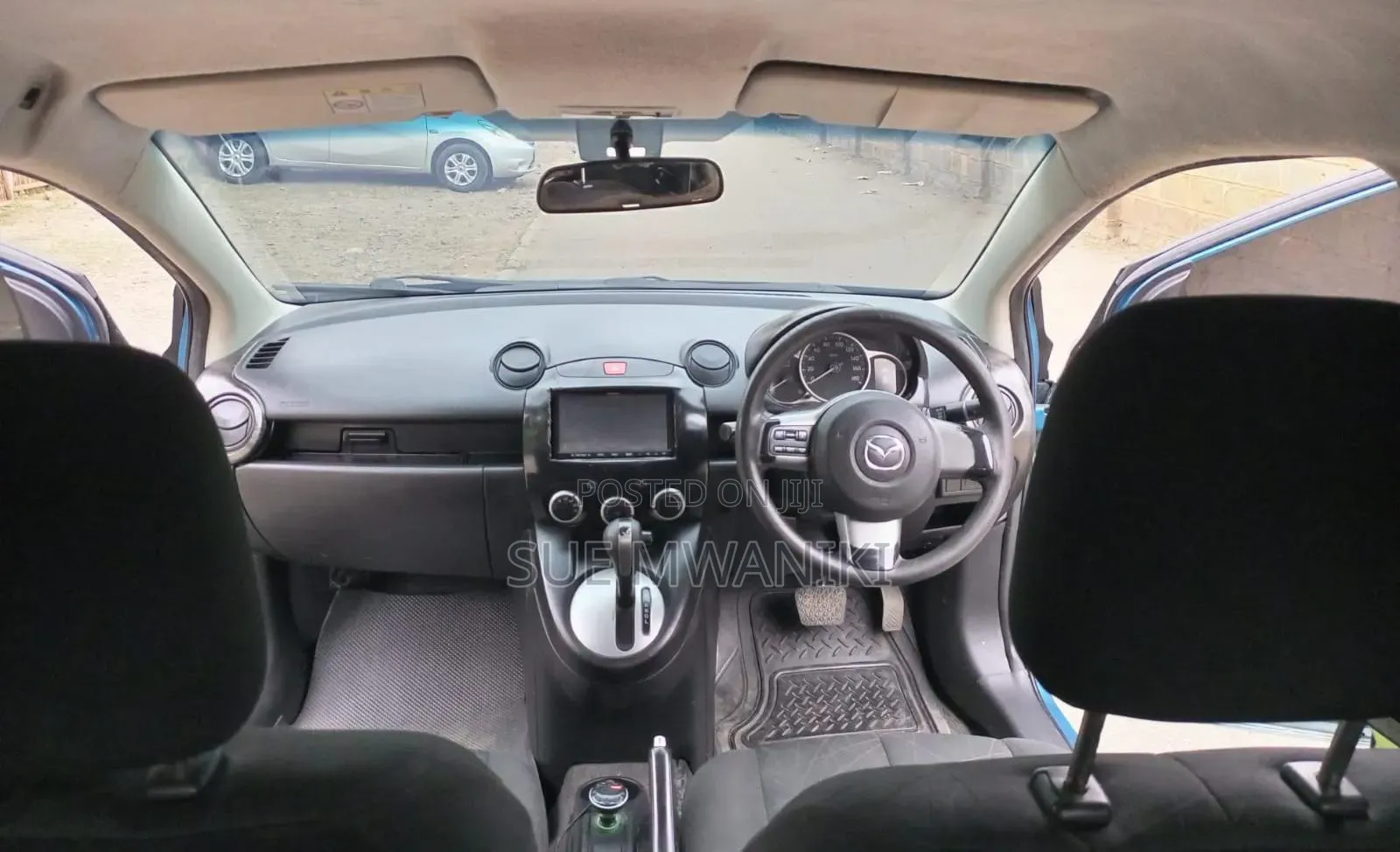 Mazda Demio 2011 Blue