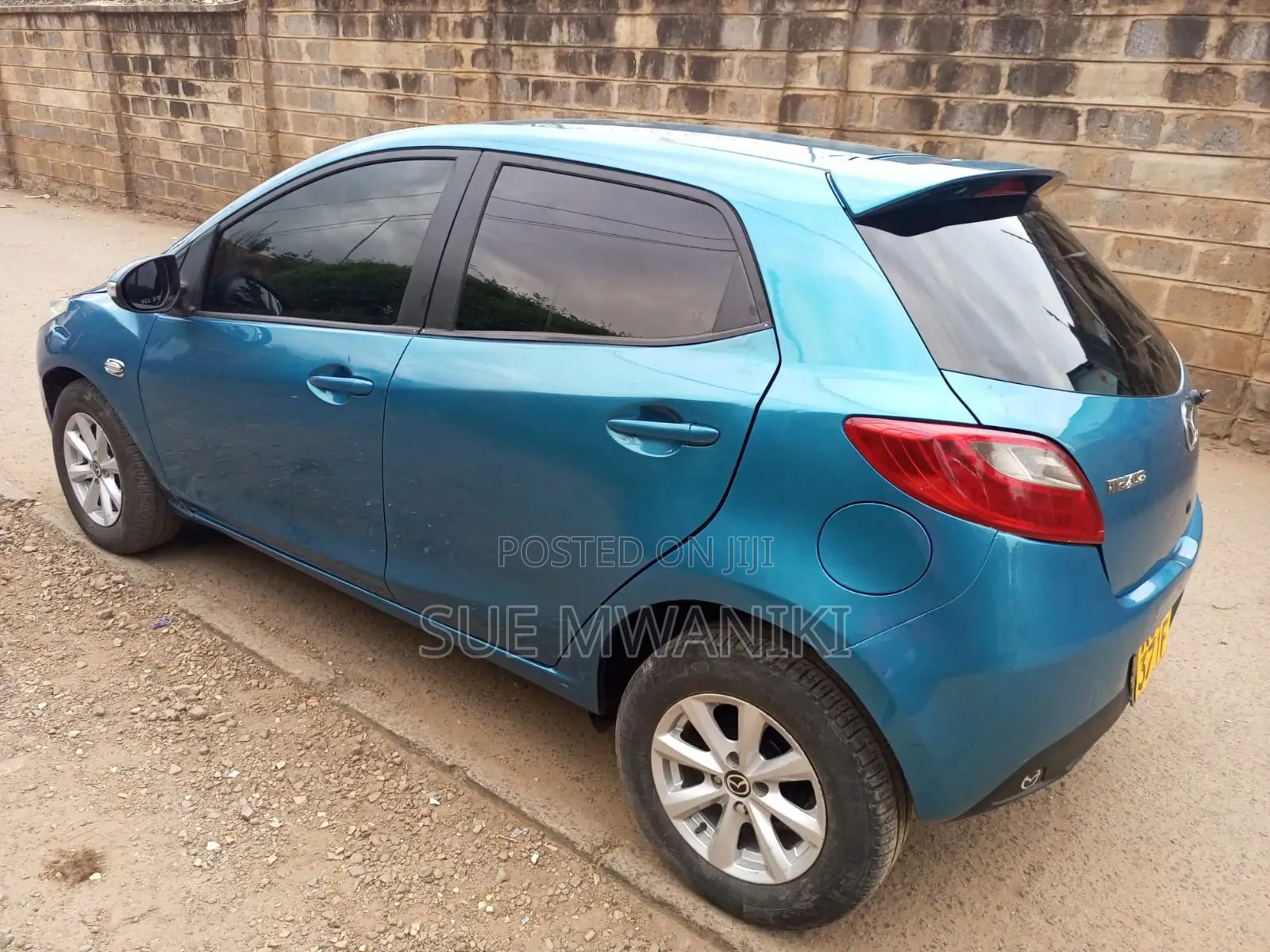 Mazda Demio 2011 Blue