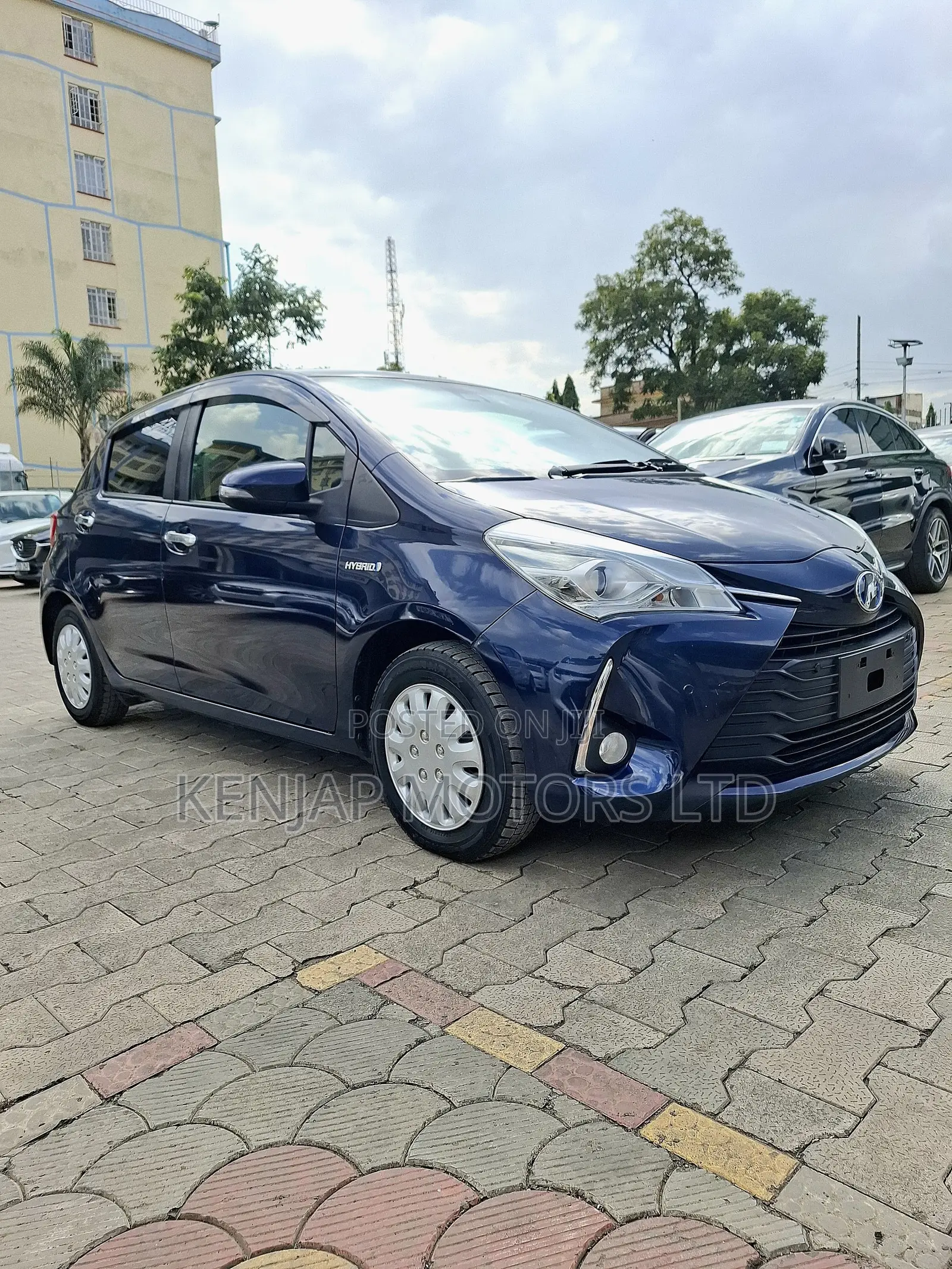 Toyota Vitz 2019 Blue
