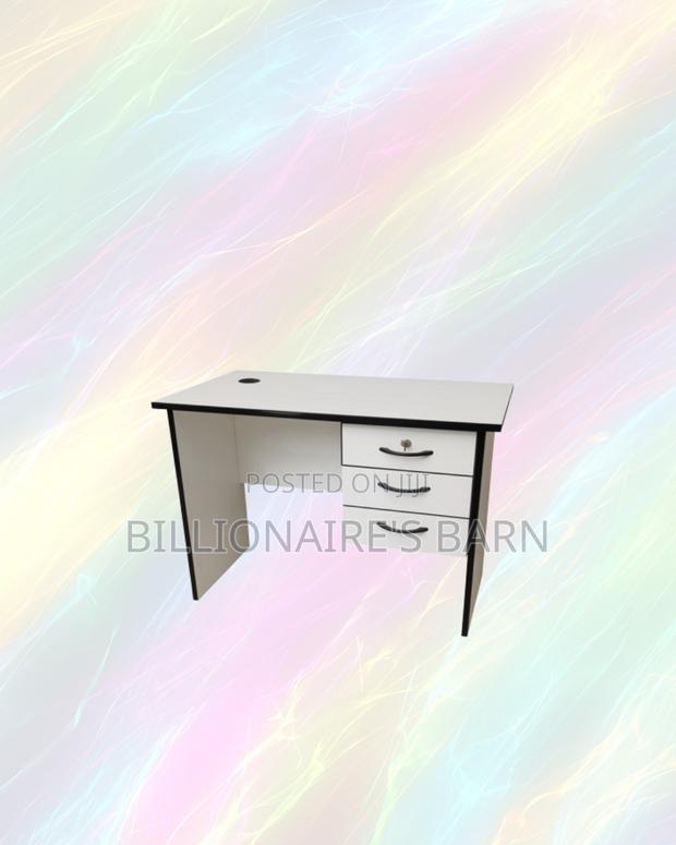 Compact 1.2m Wooden Desk With Drawers for Comfortable Home Study Areas